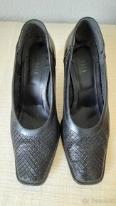 Černé kožené italské boty na podpatku Gaia - 4