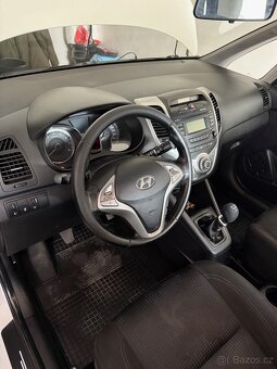 Hyundai IX20 1.4 66Kw, rok 2012 - 4
