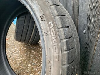 Pneu Nokian 225/40 R18 - 4