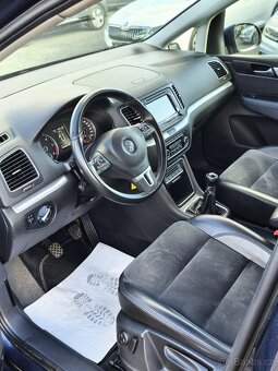 Volkswagen Sharan 2.0 TDI (2011) - 4