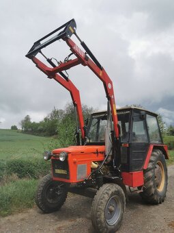 MONTÁŽE ČELNÍCH NAKLADAČŮ NA TRAKTORY ZETOR PO ČR - 4