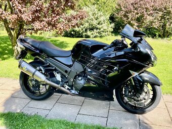 ZZR 1400 původ ČR, pouze 27tis, jako nová - 4