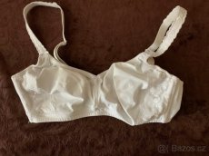 Luxusní podprsenky bez kostic zn. Rosa Faia - 3 barvy - 4