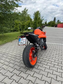 KTM 990 DUKE ORANGE 2024 - 4