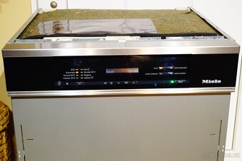 Miele nerezová vestavná myčka G 6515 Sci XXL, tři koše - 4