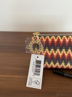 Nová kosmetická taštička Estée Lauder + produkt z líčení E.L - 4