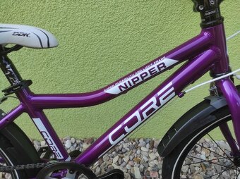 Značkové dětské kolo CORE NIPPER 20" (fialová) - 4