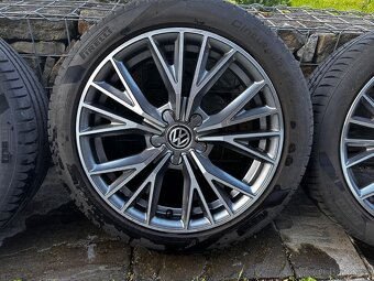 Alu kola R17 - 5x112 ET43 - 4