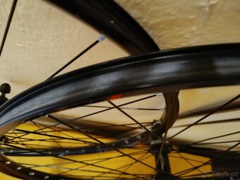 Ráfky zapletené Rodi Disk 27,5x1,9 nové vycentrované - 4