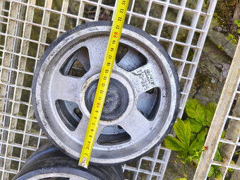 Pojezdové kolo SKF TKI-225 4ks - 4