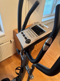 Eliptický trenažér HouseFit MOTIO 70, TOP stav - 4