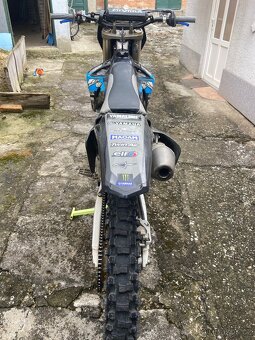 Yamaha YZ 450F - 4