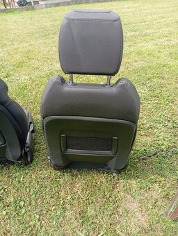 RANGE ROVER EVOQUE RV 2018 PŘEDNÍ SEDAČKY PĚKNÉ S AIRBAGY - 4