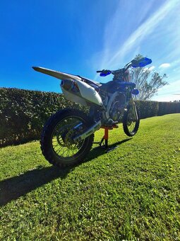 Yamaha yzf 250 - 4