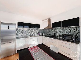 Pronájem bytu 2+kk • 70 m² - 4