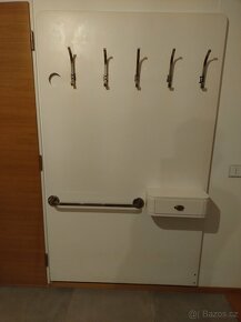 Předsíňová stěna - 4