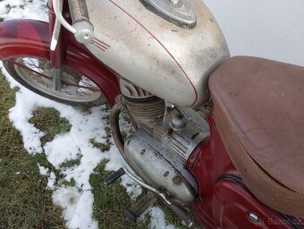 Jawa ČZ 175 - 4