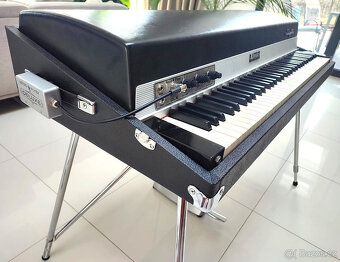 RHODES MARK I SeventyThree rok 1976 - 4