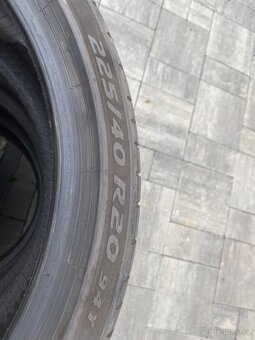 Letní pneu PIRELLI P-zero 225/40 R20 94Y - 4