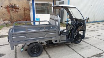 Elektrická pracovní tříkolka s KABINOU NOVÁ - záruka - 4