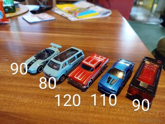 Hotwheels autíčka - 4
