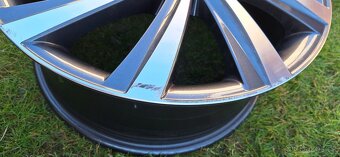 Alu Perseus Škoda Octavia IV - 4
