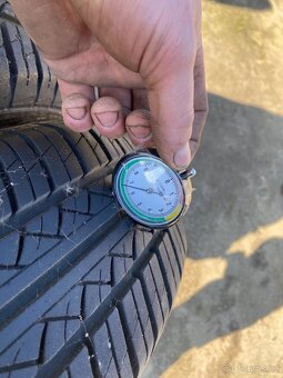 Pneu 185/65 R14 - 4