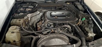 Mercedes Benz 124 coupe - 4