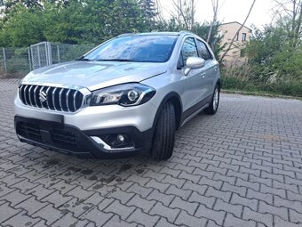 Suzuki sx4-scross - 4