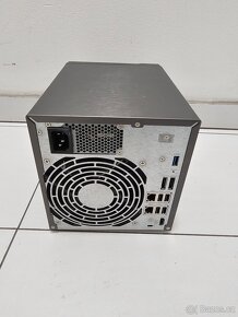 Server Asustor AS-604T, plně funkční, 100% spoleh - 4