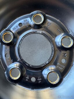 VW R16 plechové disky kola ráfky originál - 4