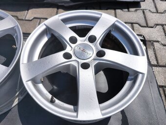 Dezent Alu kola 5x120 - 4