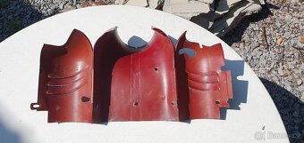 Prsíčka Jawa 550, 555 - 4