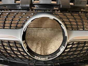 Maska Mercedes Cla-Pekny stav - 4