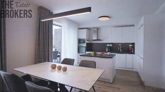Prodej řadového rodinného domu 5+kk 127 m2 se zahradou, Stra - 4