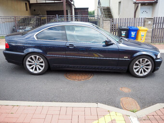 BMW Řada 3 330 CI - 4