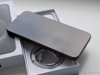 APPLE iPhone 15 Pro MAX 256GB Černý titan - ZÁRUKA - TOP - 4