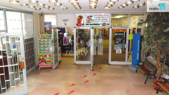 pronájem obchodu 40 m2 v Ostravě Porubě - 4