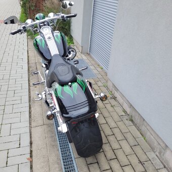 HARLEY-DAVIDSON SPRINGER CVO 110SE 2009 - 4