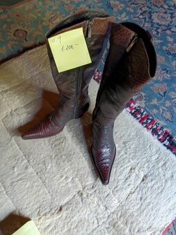 Prodám tyto krásné Italské kozačky - 4