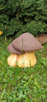 Zahradní dekorace- Hřiby - 4