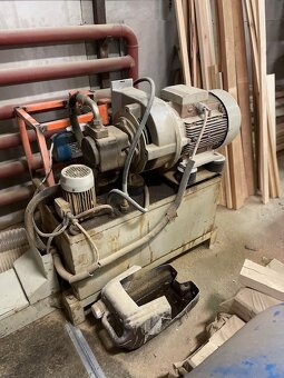 Dvojitý briketovací lis - 4