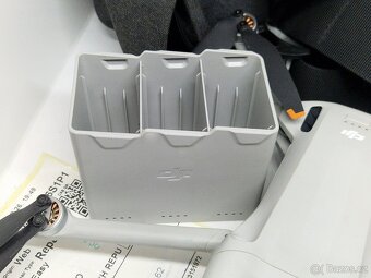 DJI mini 3 PRO z DJI care, jen 3 letové hodiny - 4