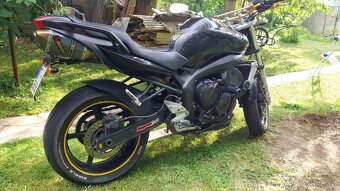 Yamaha FZ6N FAZER - AKRAPOVIČ - 4