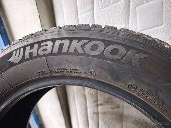 225/60 r18 zimní pneumatiky - 4