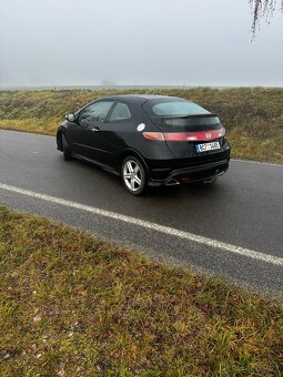 Honda civic type-s 1.8 103 - 4