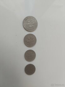 381 kusů mincí - 4