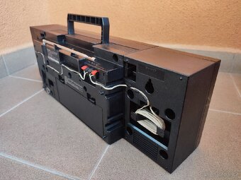 PORTABLE STEREO COMPONENT SYSTEM SHARP WF-340E(BK). - 4