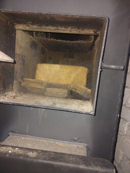 Kamna na dřevo do dilny garaze - 4