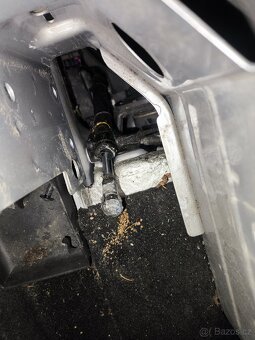 Hydraulika na stahovani strechy Audi TT - 4